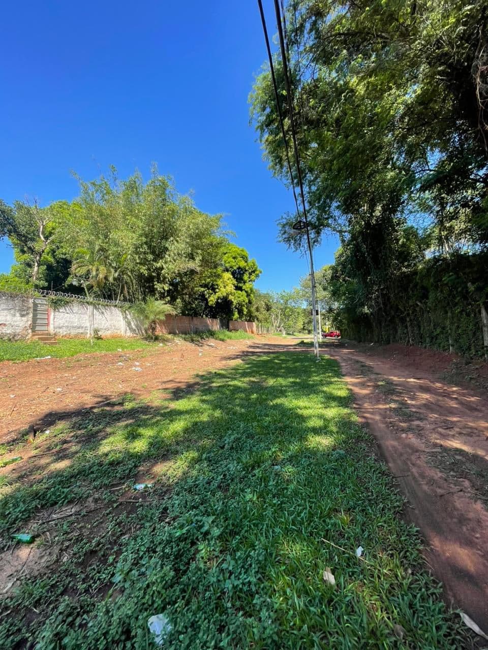 de Terreno Estratégico en el Centro de Luque, foto 5