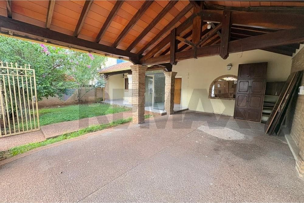 Casa - Alquiler - Republicano, Asunción — foto principal