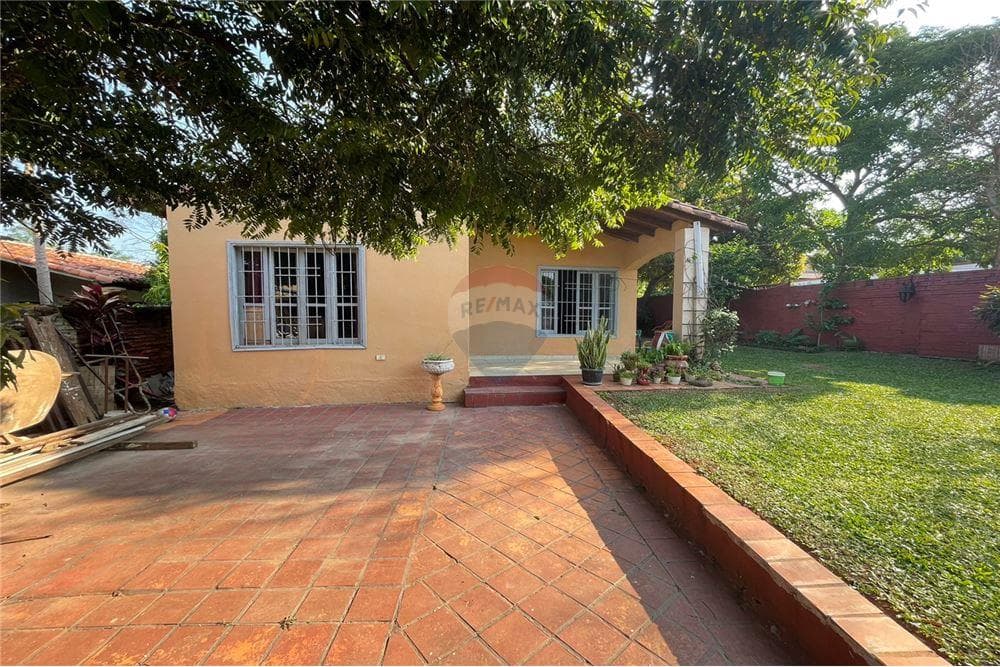 Casa - Venta - Ñemby, Paraguay, foto 1