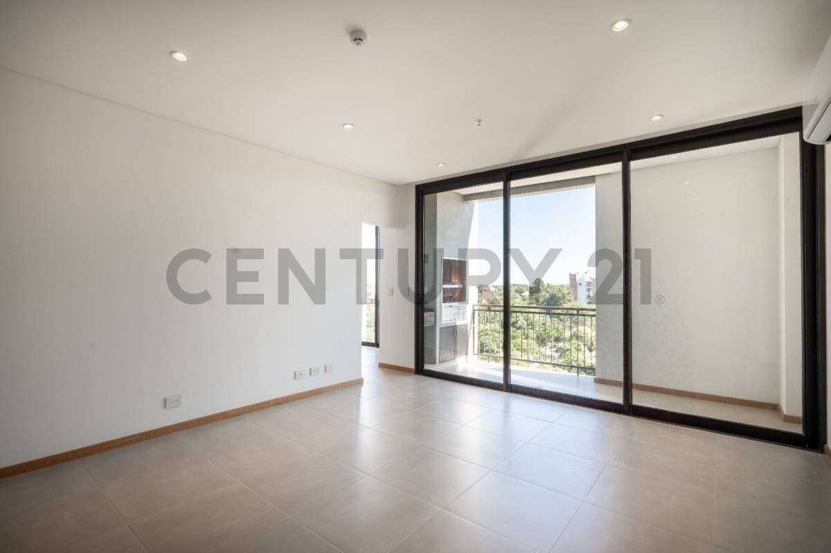 Vendo departamento en edificio gomez de castro – Villa Morra