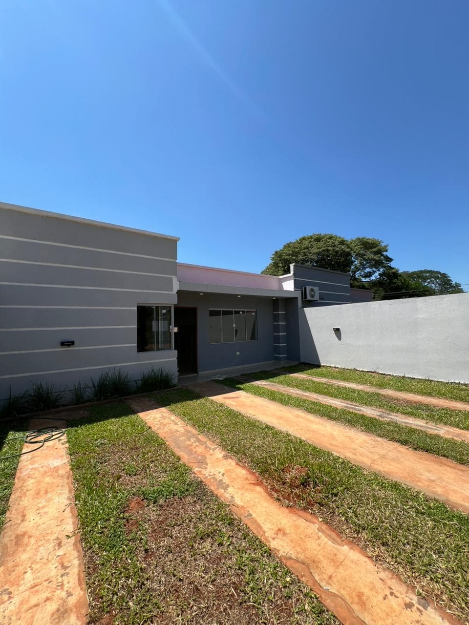 En venta chalet a estrenar en Luque
