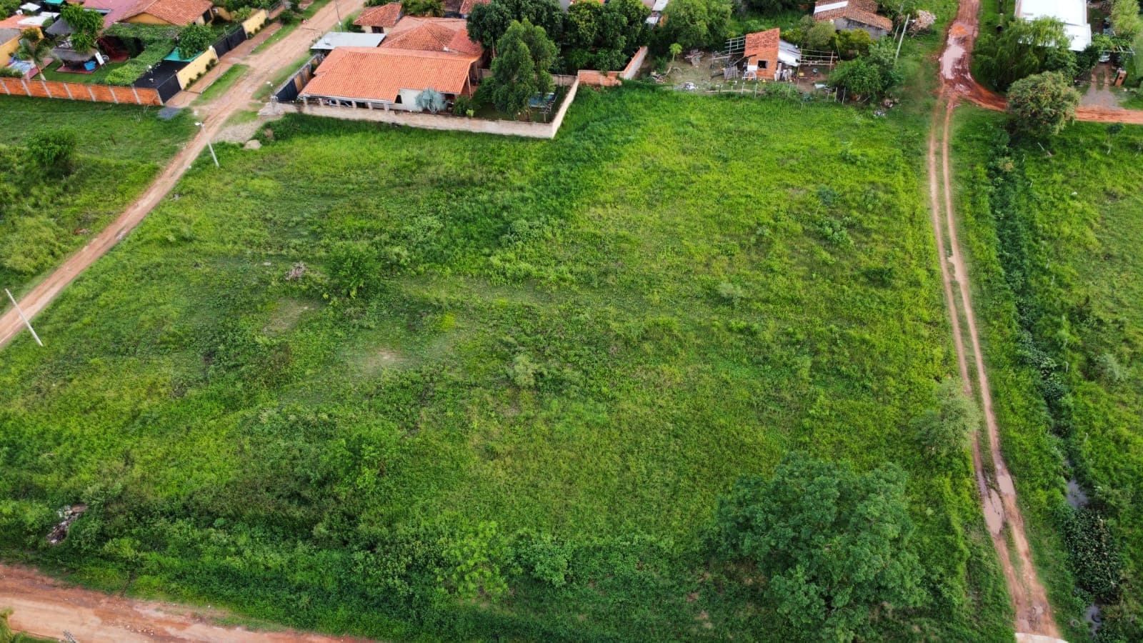 Se vende terreno en loma merlo Luque