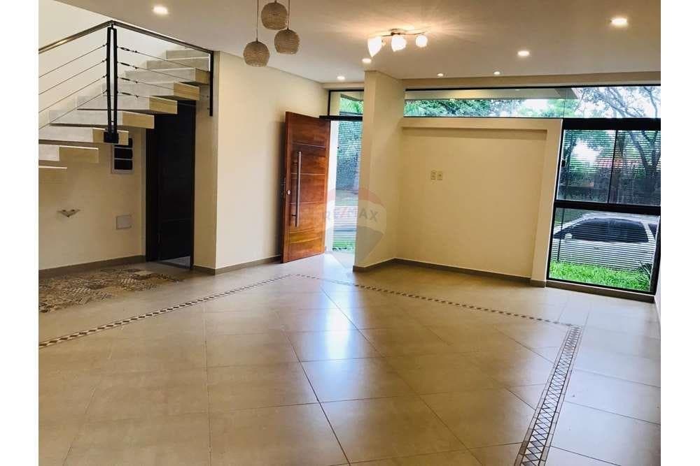 Duplex con piscina en Luque villa adela — foto 3