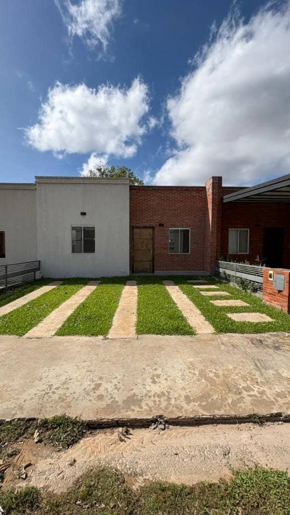 EN VENTA – Casa en Barrio Cerrado Tavamay | Mora Cué – Luque, foto 5