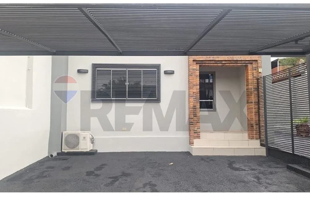 Chalet - Alquiler - San Vicente, Asunción, Paraguay — foto 4
