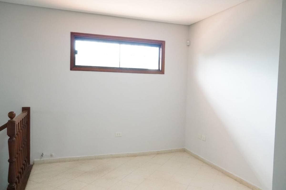 En alquiler imponente propiedad eje corporativo, zona aviadores - id 43760, foto 4