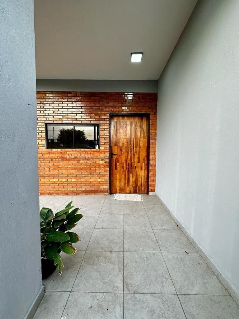 Casa En Laurelty Zona Britez Borges, foto 3