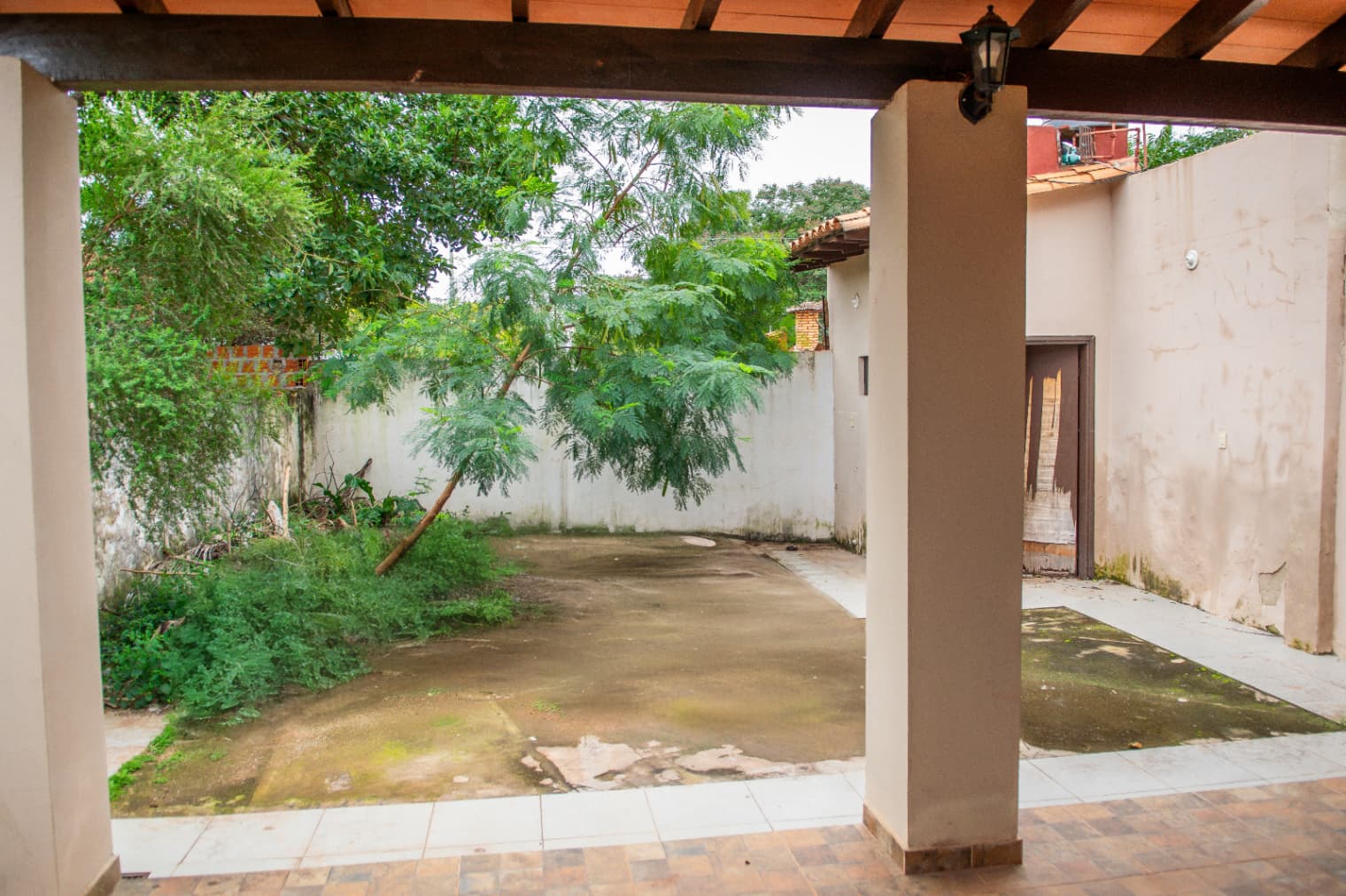 Casa en venta c/ cochera en 3er. Barrio, foto 2