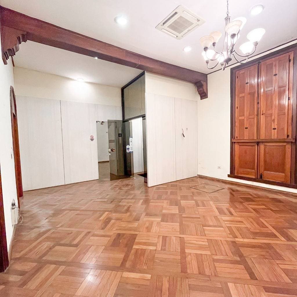 Inmueble para oficinas en el centro, foto 4