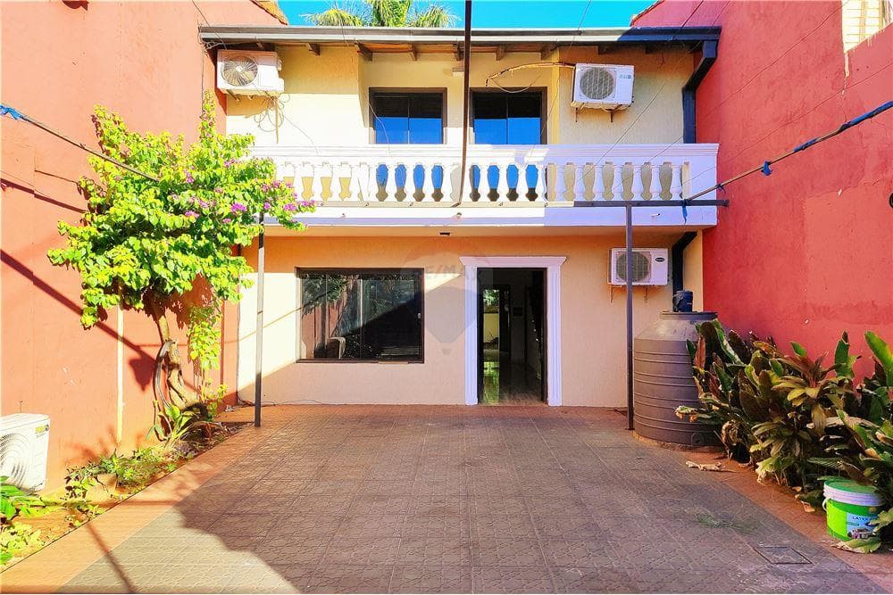 Alquilo Hermoso duplex en FDO de la mora zona sur
