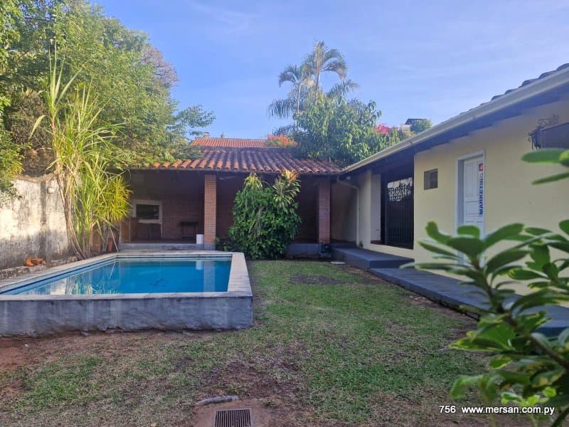 Casa Toda Planta Baja 2 Suites - B° San Cristobal (CóD. 756)