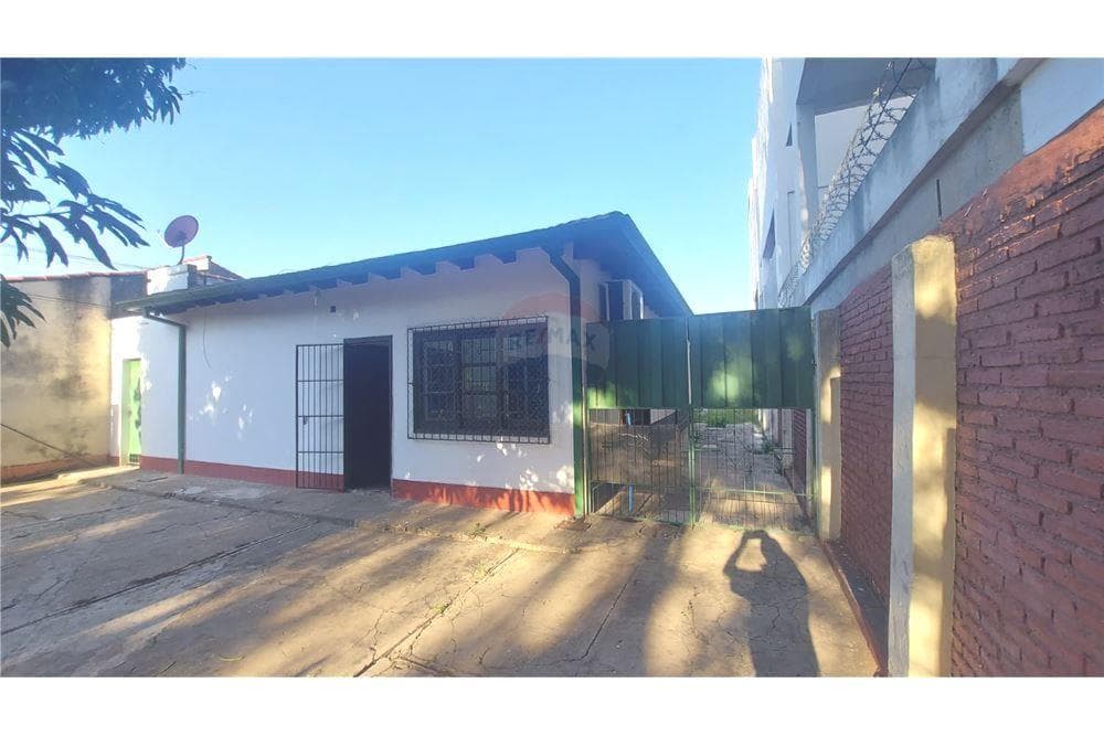 Casa en el barrio los laureles de asuncion, foto 2
