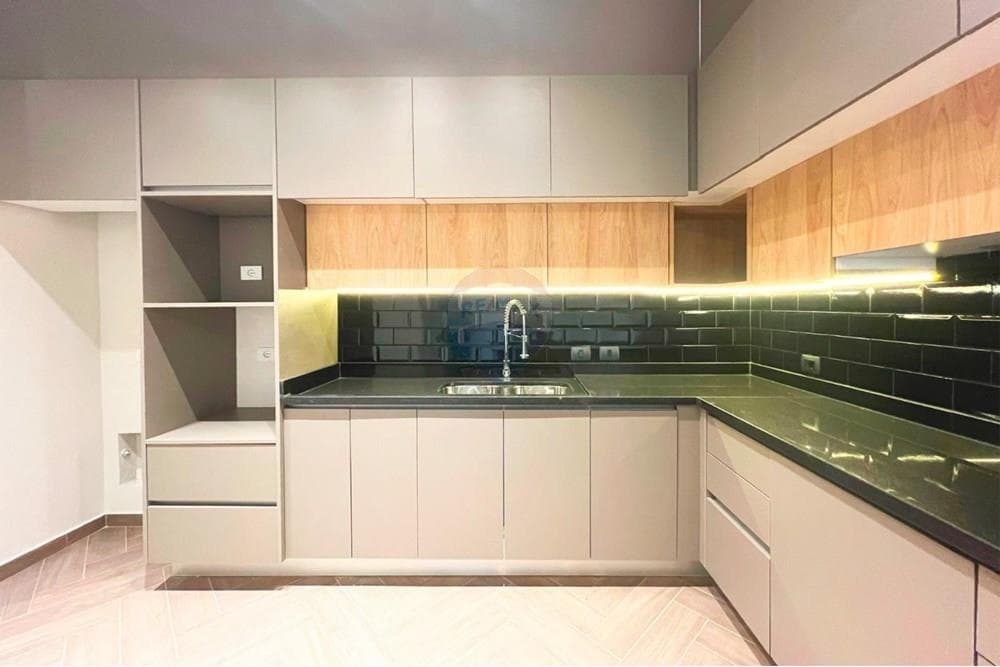Duplex moderno sobre la avda del yacht en venta, foto 5