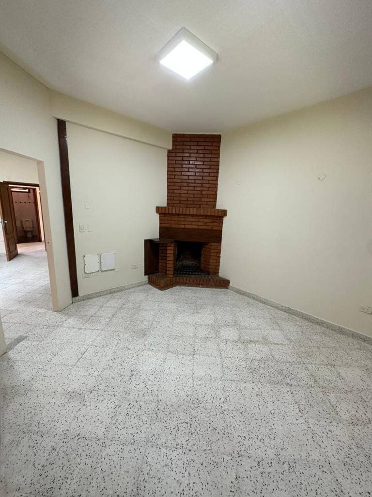 Casa en alquiler detras del shopping del sol, foto 5