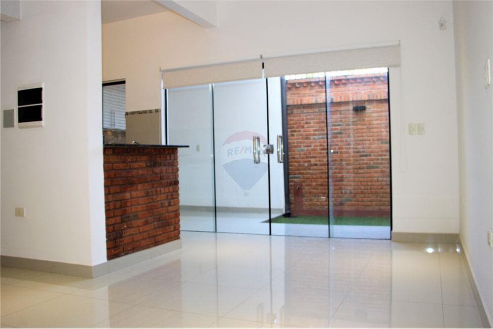 Duplex en venta - fdo de la mora zona sur, foto 4