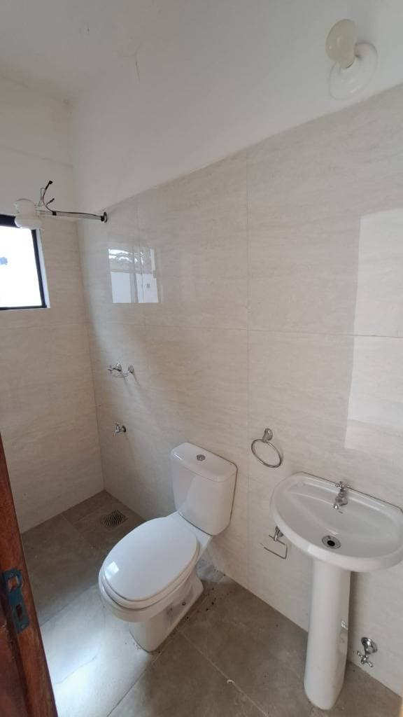 Dúplex en venta – Zona Yacht y Av. Perón — foto 2