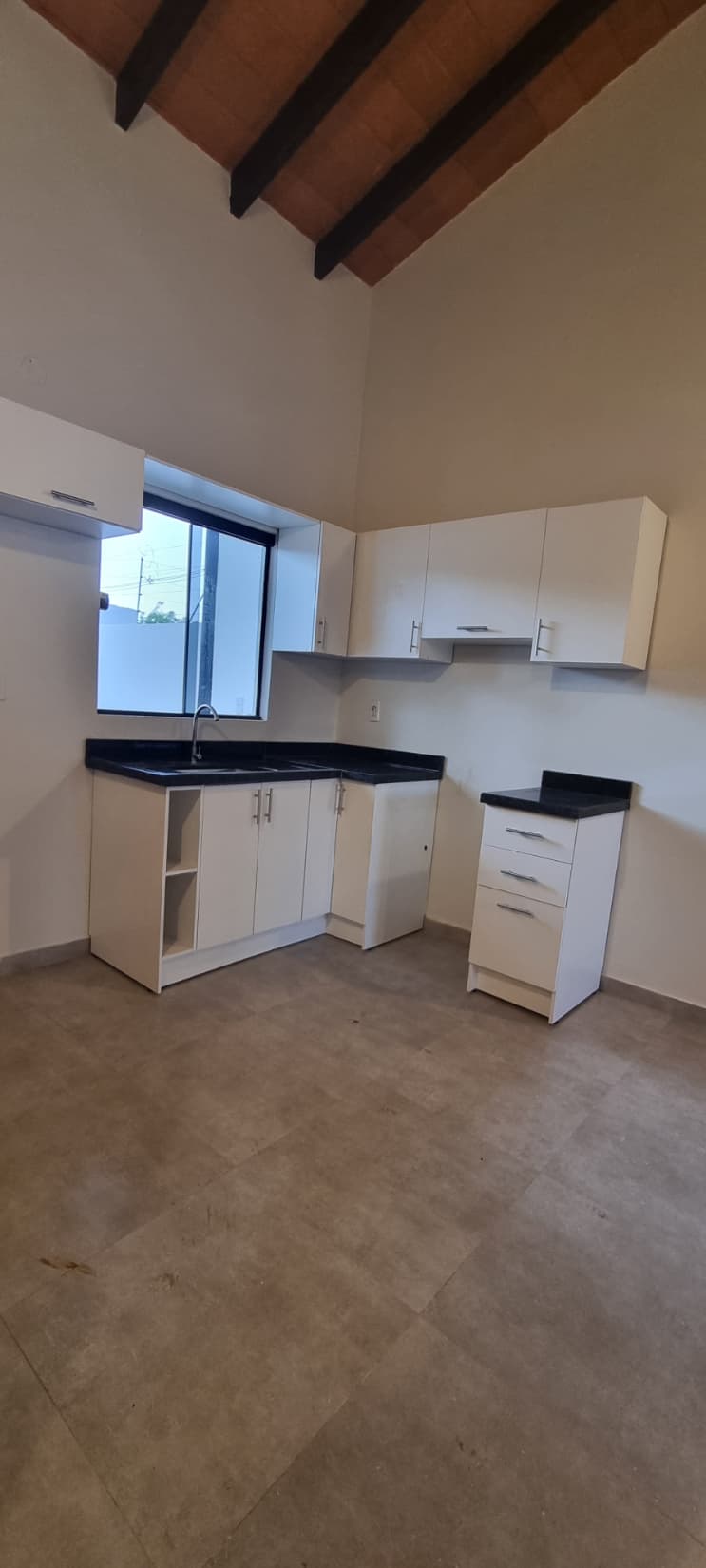 Tu Casa propia en Amplio terreno En Barrio Cañadita- Ñemby, foto 3