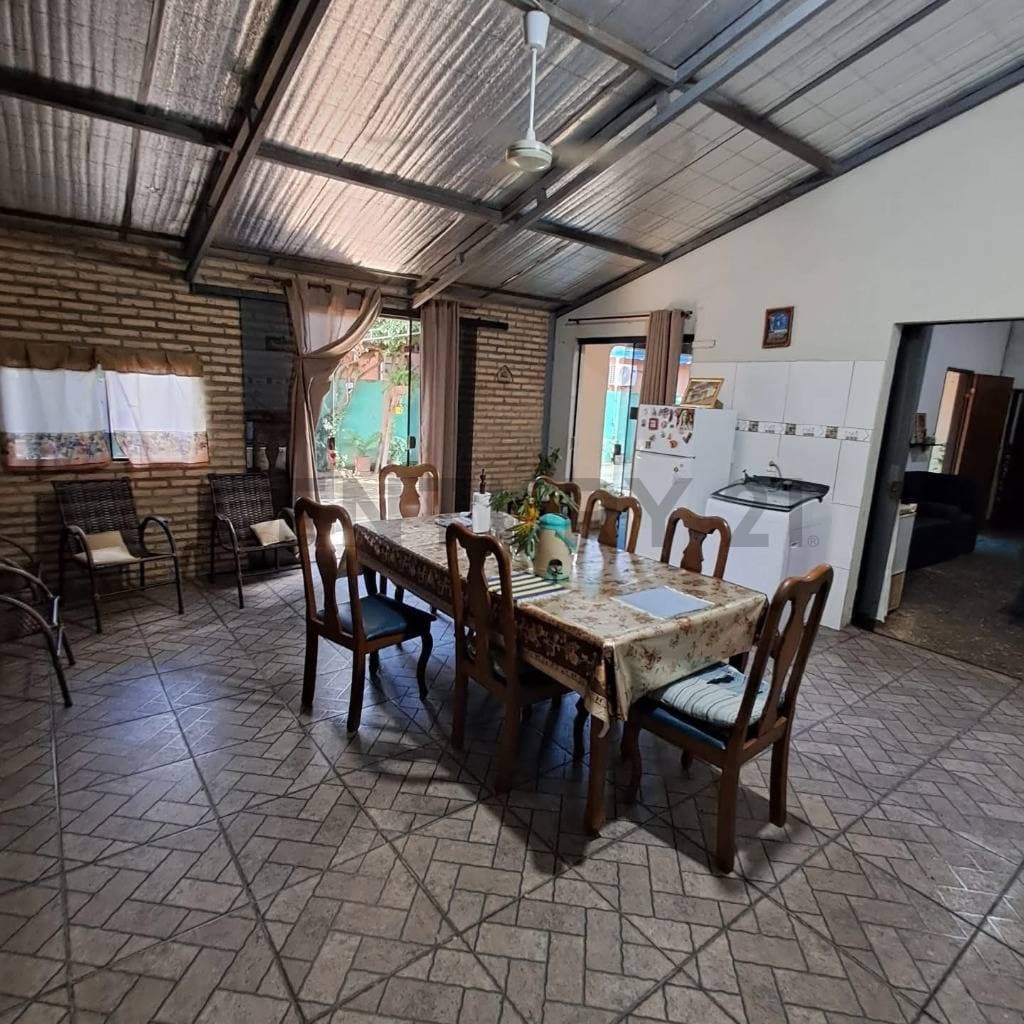 de Casa en Luque, Central, foto 3