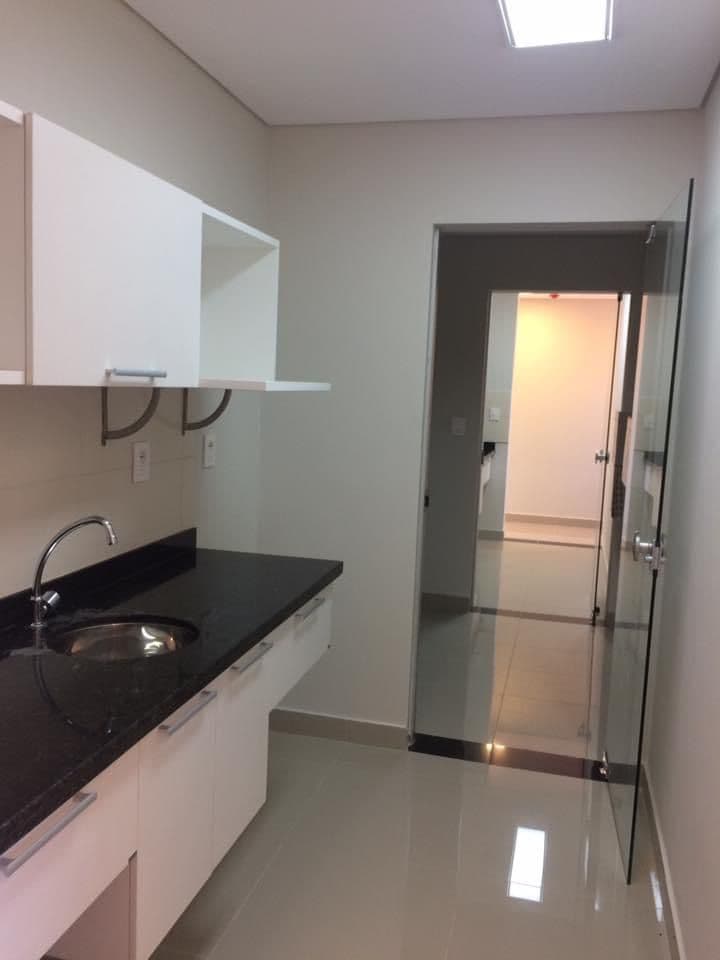 Aamplia Oficina Zona Barrio Jara — foto 4
