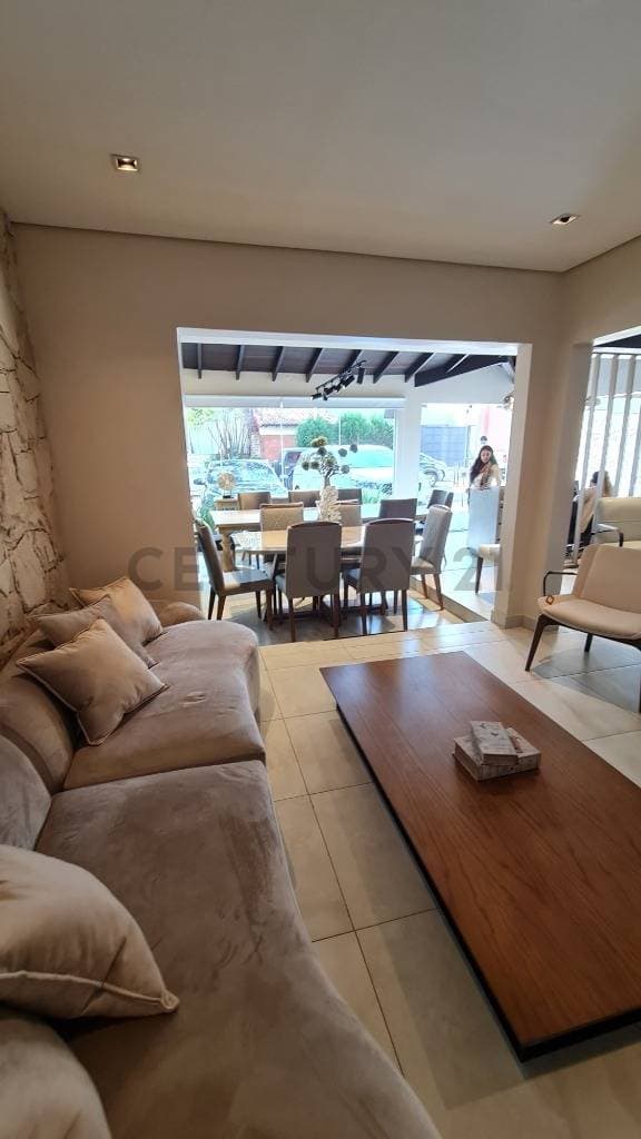 de Casa en Manorá, Asunción, foto 4