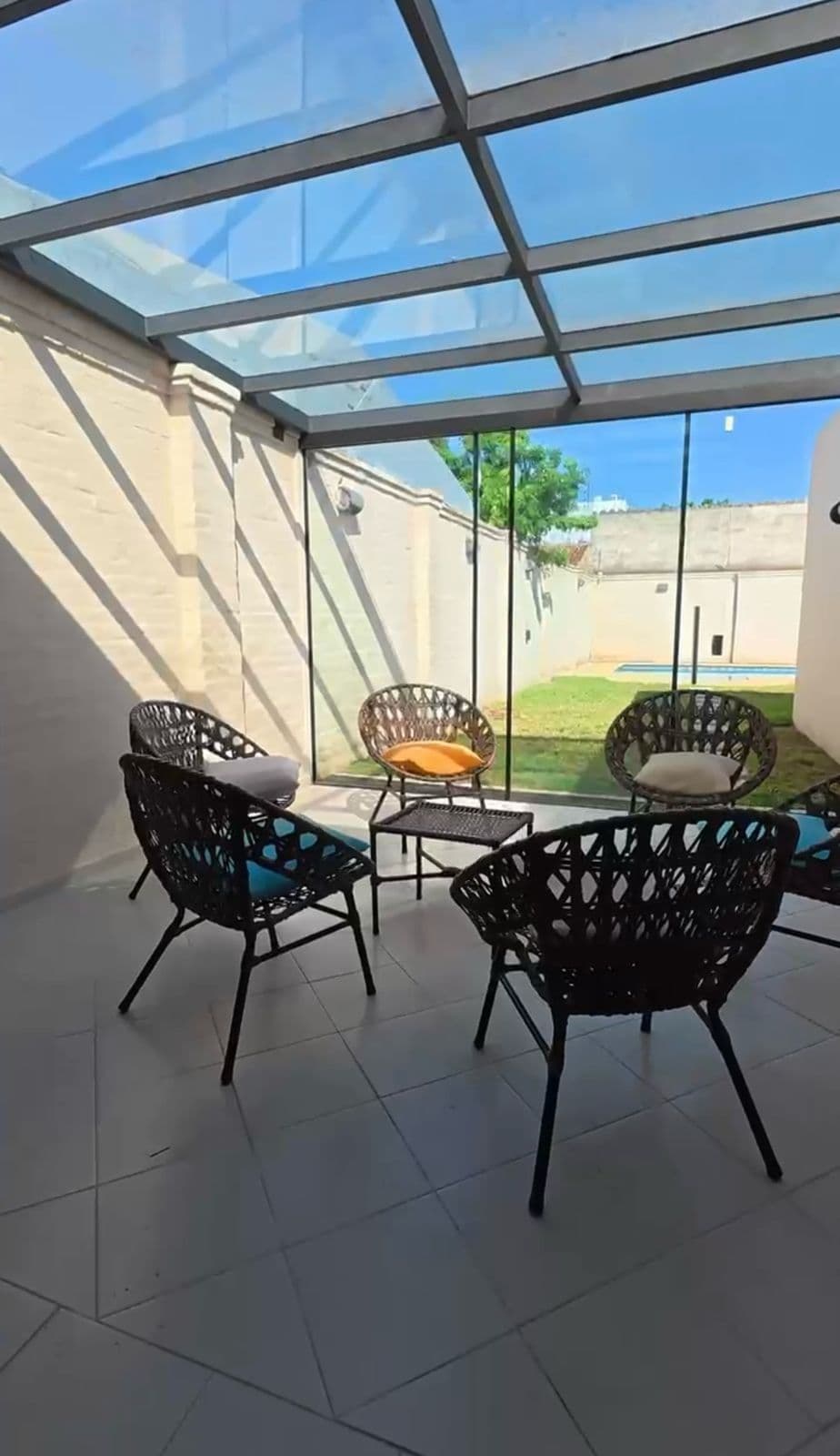 En venta casa a dos cuadras del liberty, foto 3