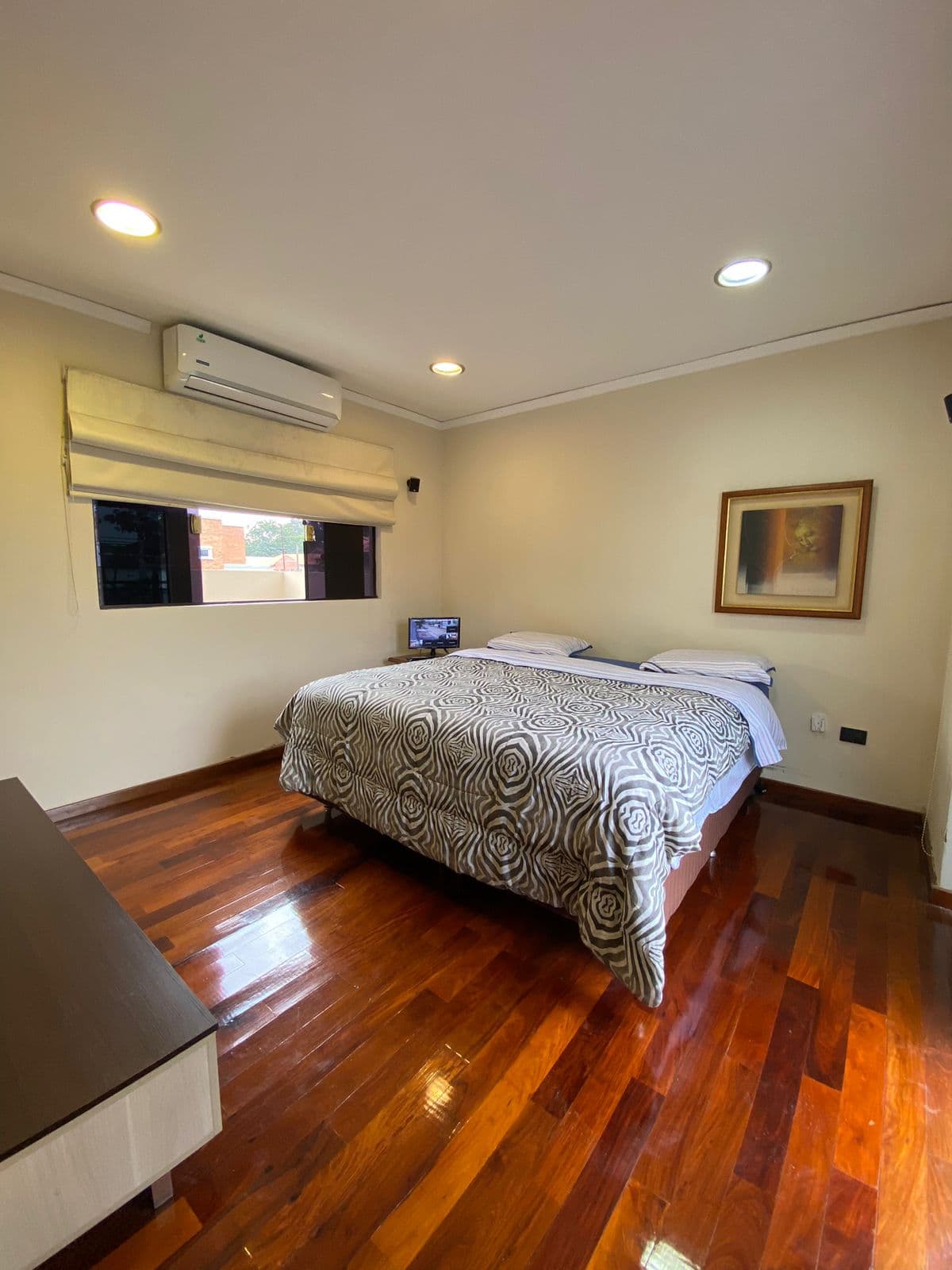 Casa completamente domotizado y semi amoblado - zona mburucuya, foto 3