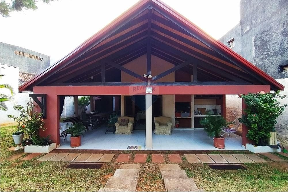 Residencia en venta en bº Recoleta – alta exposición y potencial de desarrollo, foto 2
