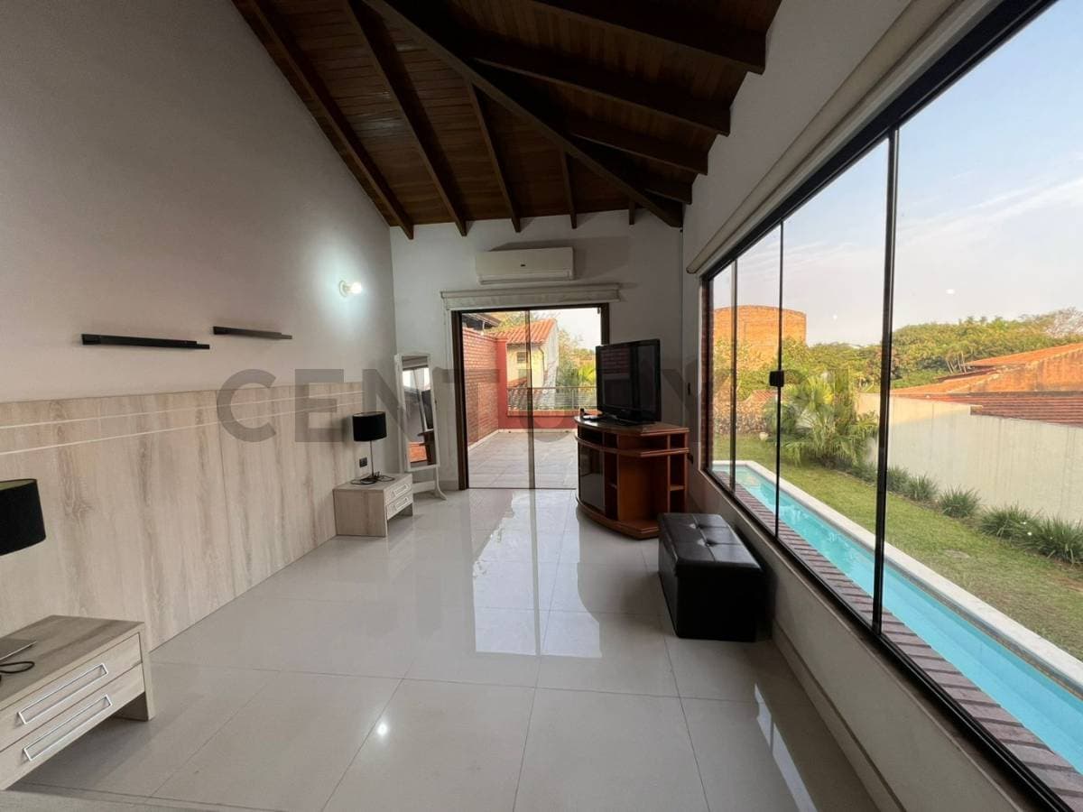 Casa en Fernando de la Mora Zona Norte Zona Indufar y Colegio CAS, foto 3