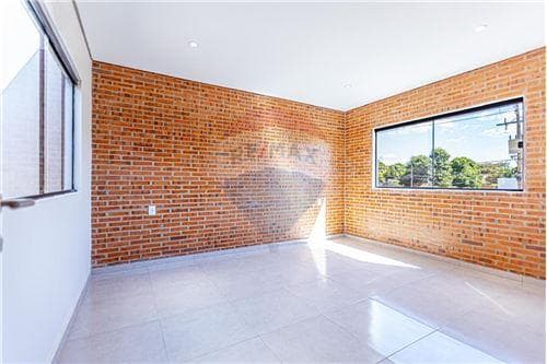 Casa-Venta-PY Central Luque — foto 4