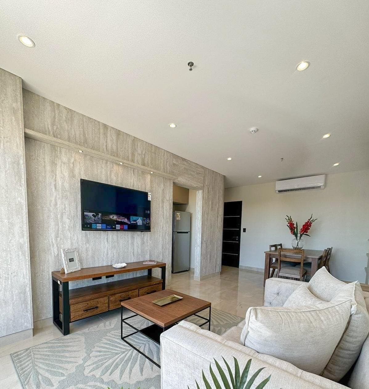 Departamento amoblado de dos dormitorios disponible Edificio Molas 1321, foto 1