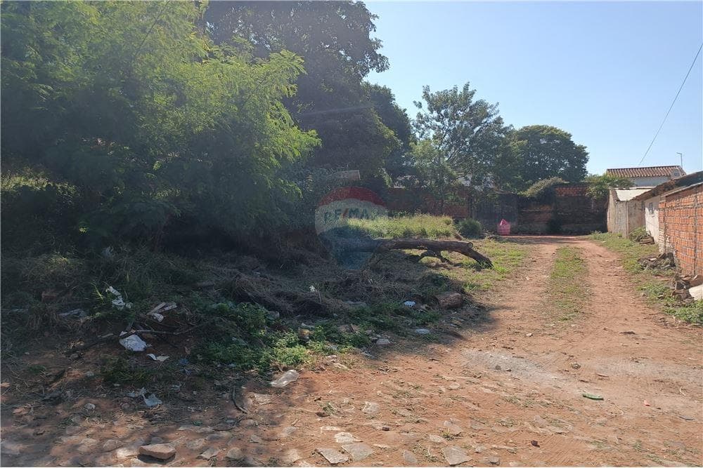 A la venta terreno en Villa Elisa