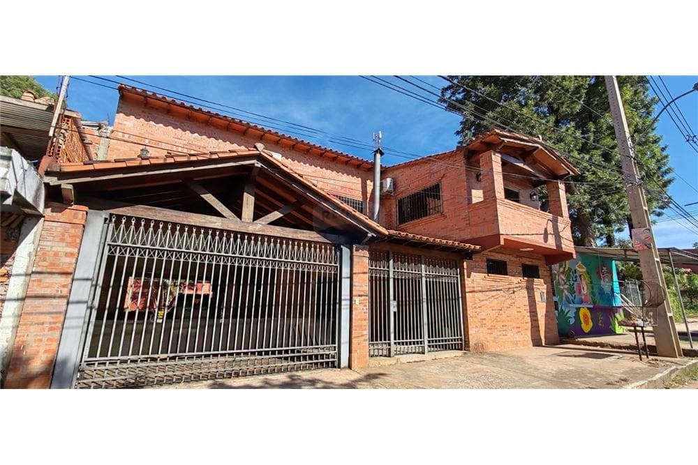 Paraguay Central San Lorenzo Barcequillo Arsenales entre Kenia y Camerún, foto 1
