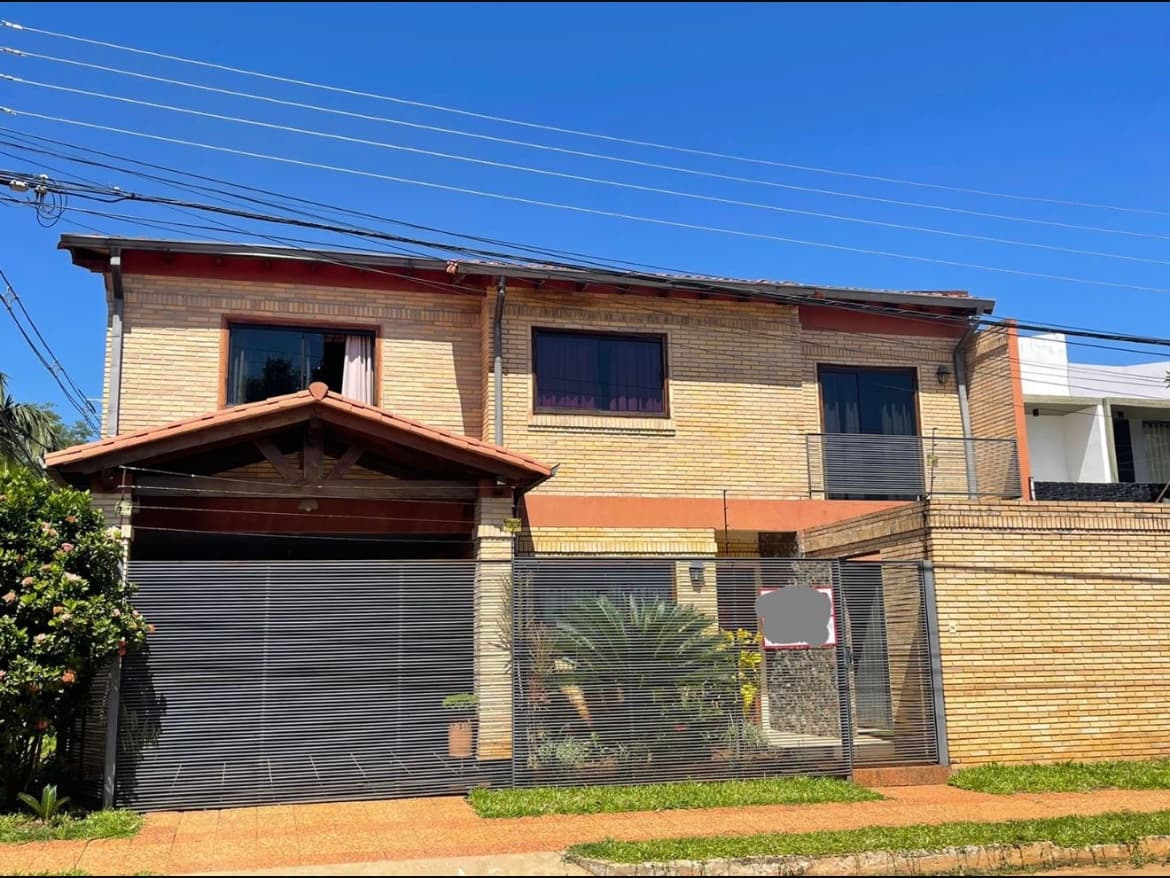 Alquilo duplex amoblado zona conmebol