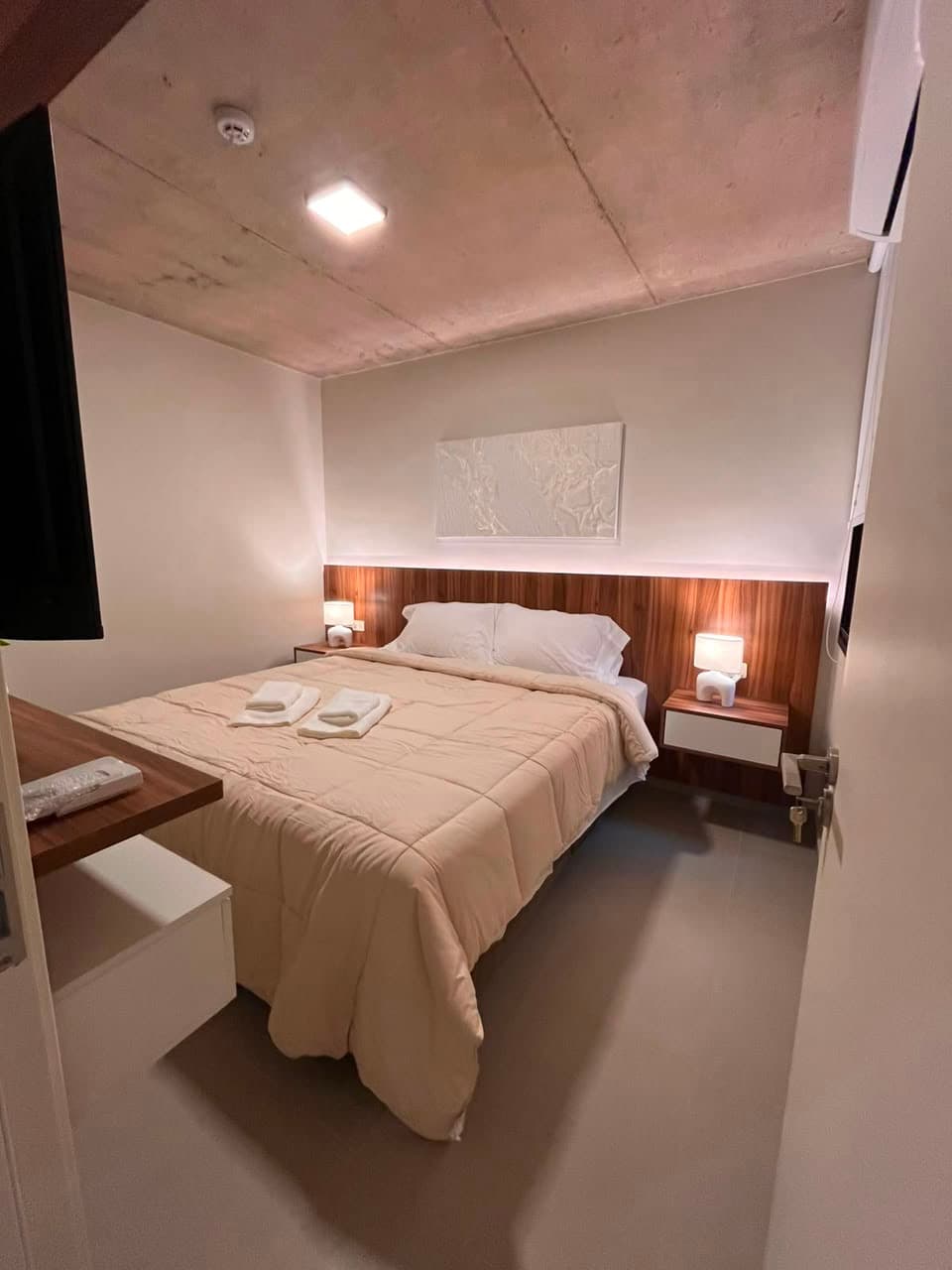 En alquiler departamento amoblado 2 dormitorios más cochera, foto 4