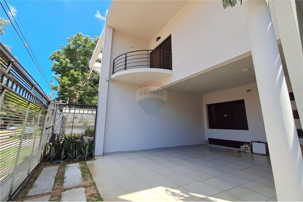 hermosa residencia en Mburucuyá — foto 4