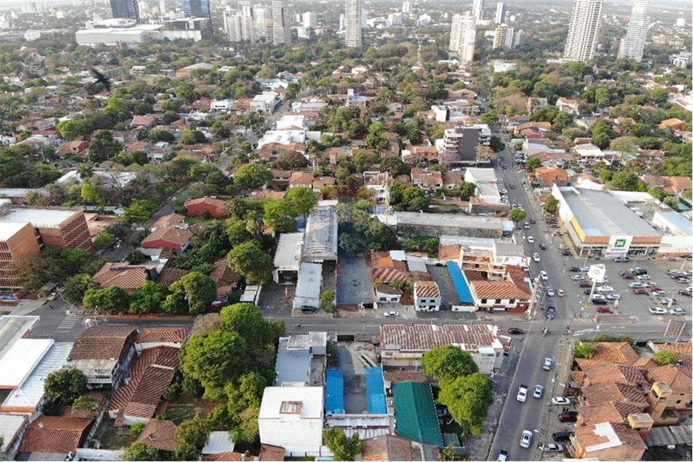 Terreno comercial de 813, foto 4