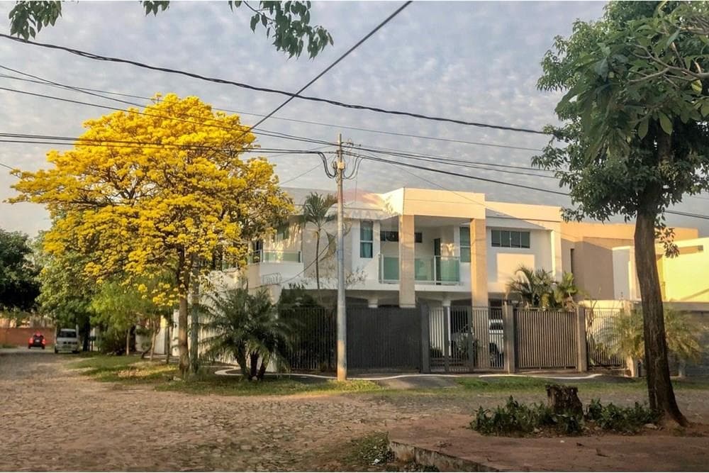 Casa en esquina - Asunción, Barrio Herrera, foto 3