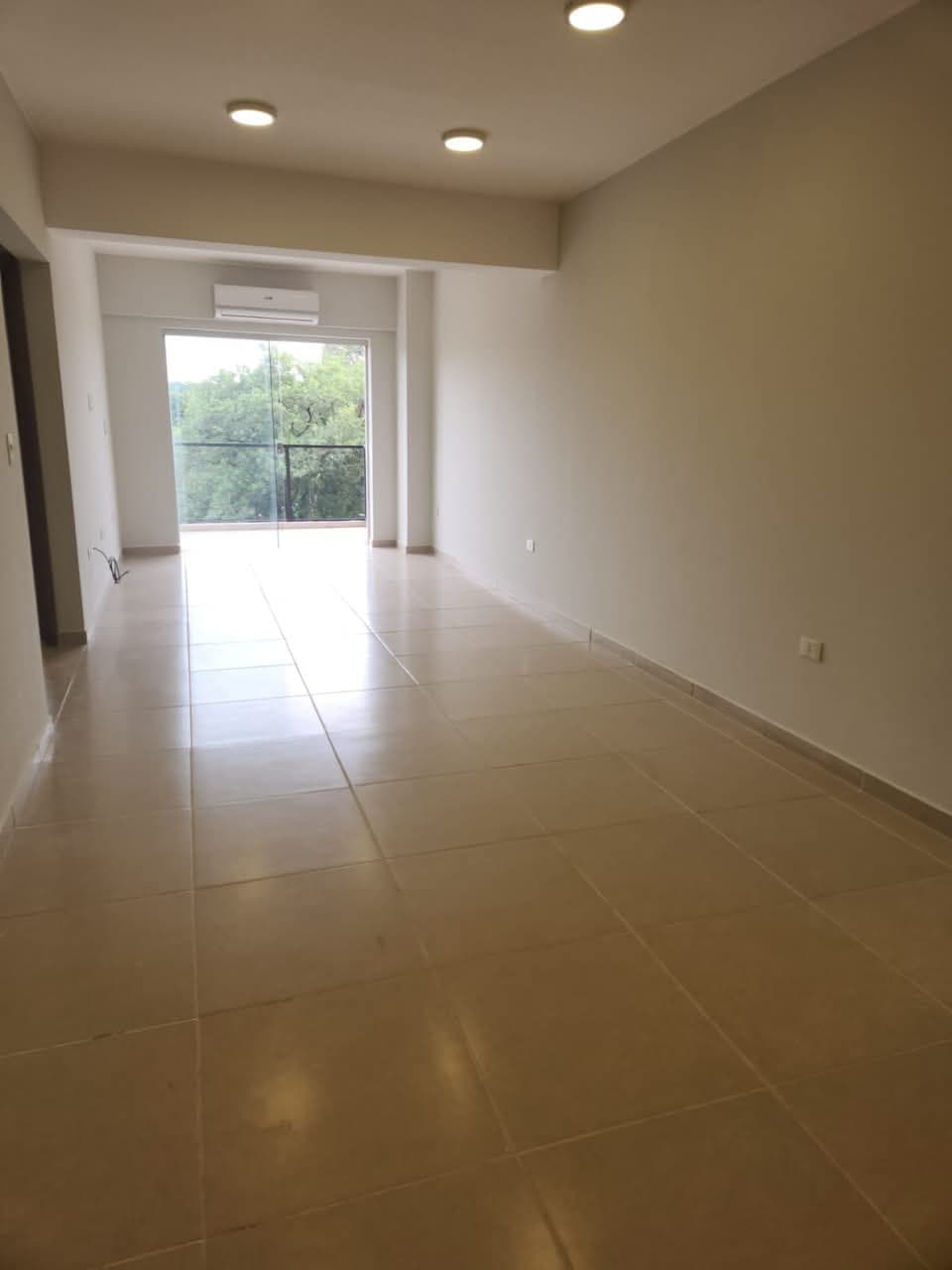 departamento de 2 habitaciones en San Lorenzo, foto 3