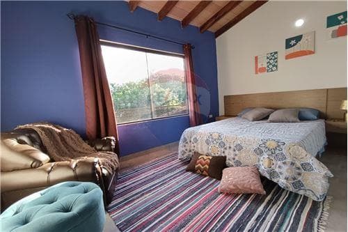 Residencia de 2 plantas en capiata, foto 5
