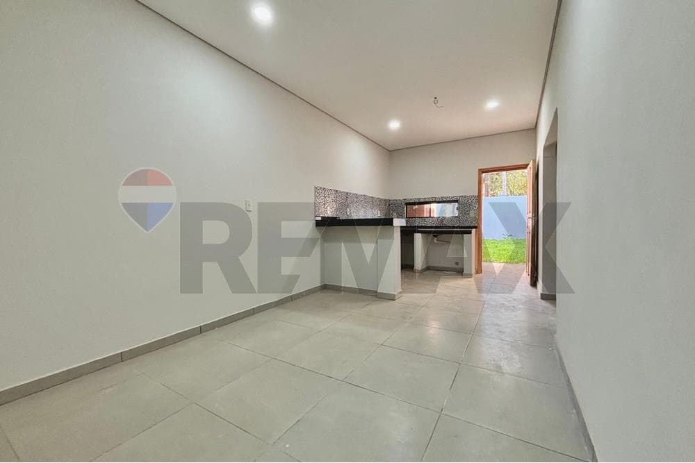 Casa - Venta - Ñemby, Central, Paraguay, foto 3