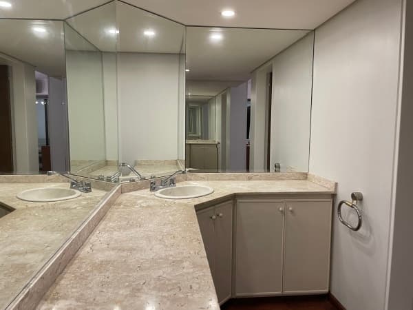 Amplio departamento amoblado en Las Mercedes — foto 4