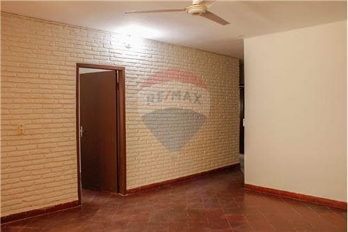 Casa-Venta- Vista Alegre, Asunción, foto 4