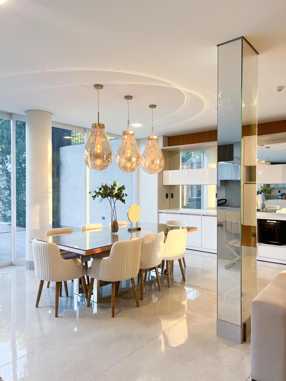 BELLA Residencia Minimalista Full Amoblada C/ 3 Suites + Escritorio, foto 4