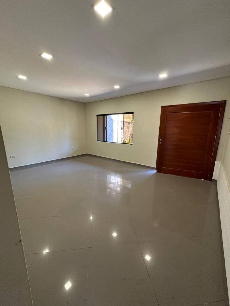 En venta casa barrio mburucuya ubicacion privilegiada - id 32147, foto 3