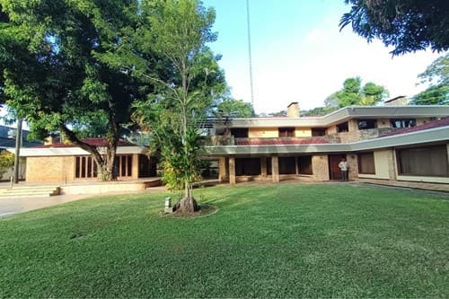 En Venta Exclusiva Residencia Premium En Esquina Barrio Felicidad, Lambaré, foto 1