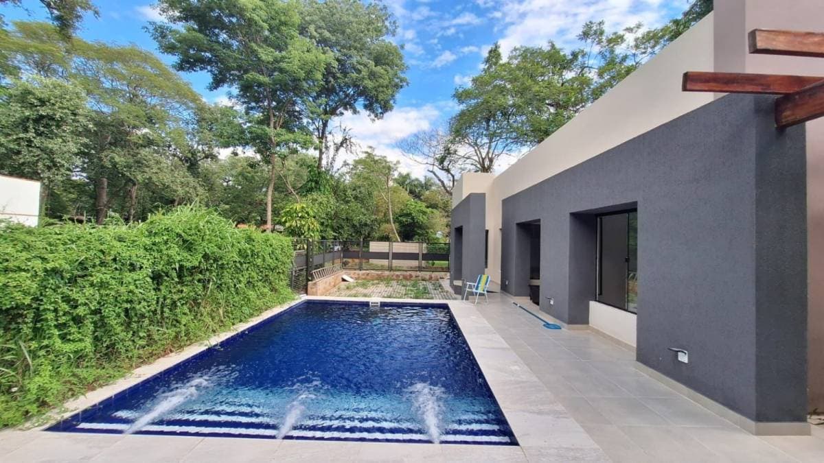 En venta exclusiva residencia en San Bernardino — foto 4