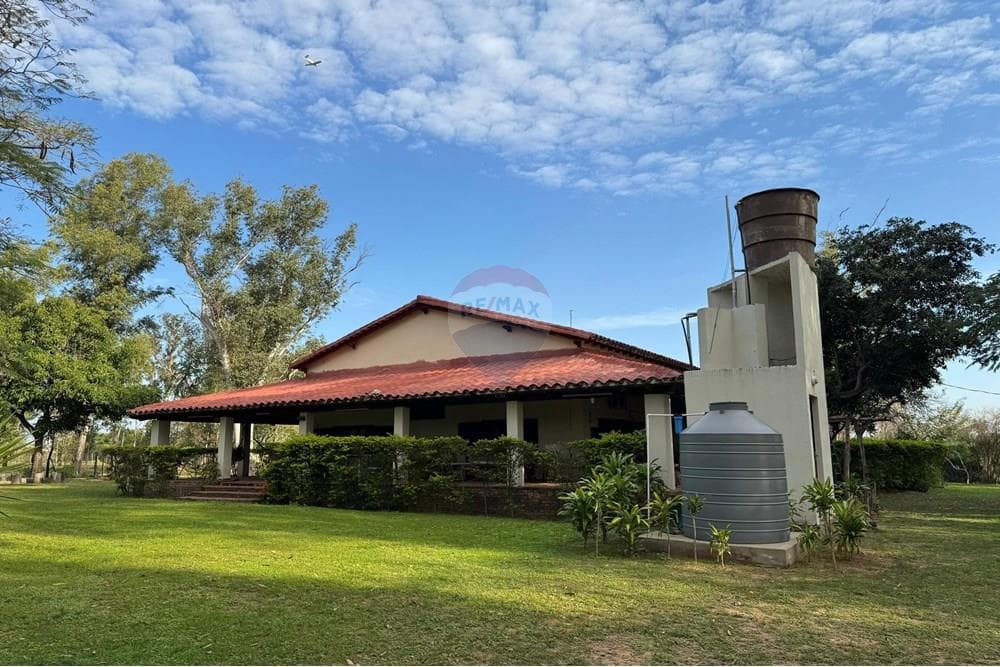 Casa de campo en Ypacarai, foto 2