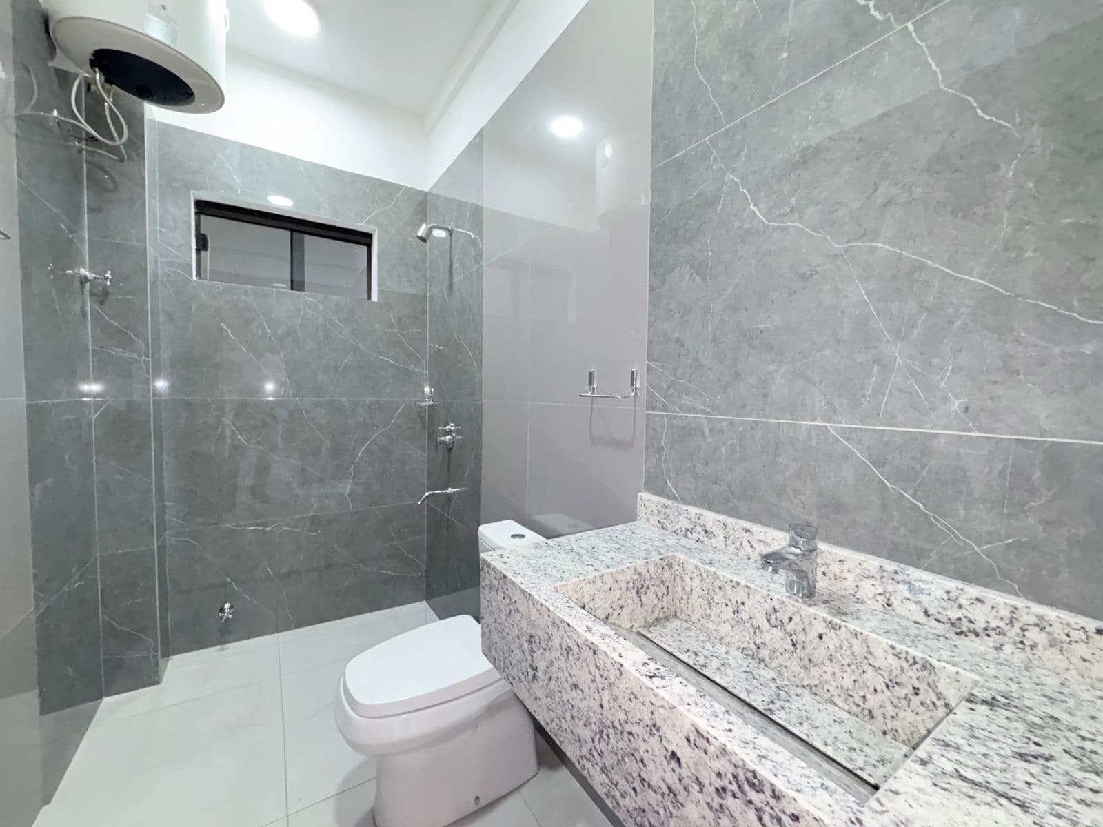 casa con Piscina en Mariano Roque Alonso Barrio la concordia, foto 5