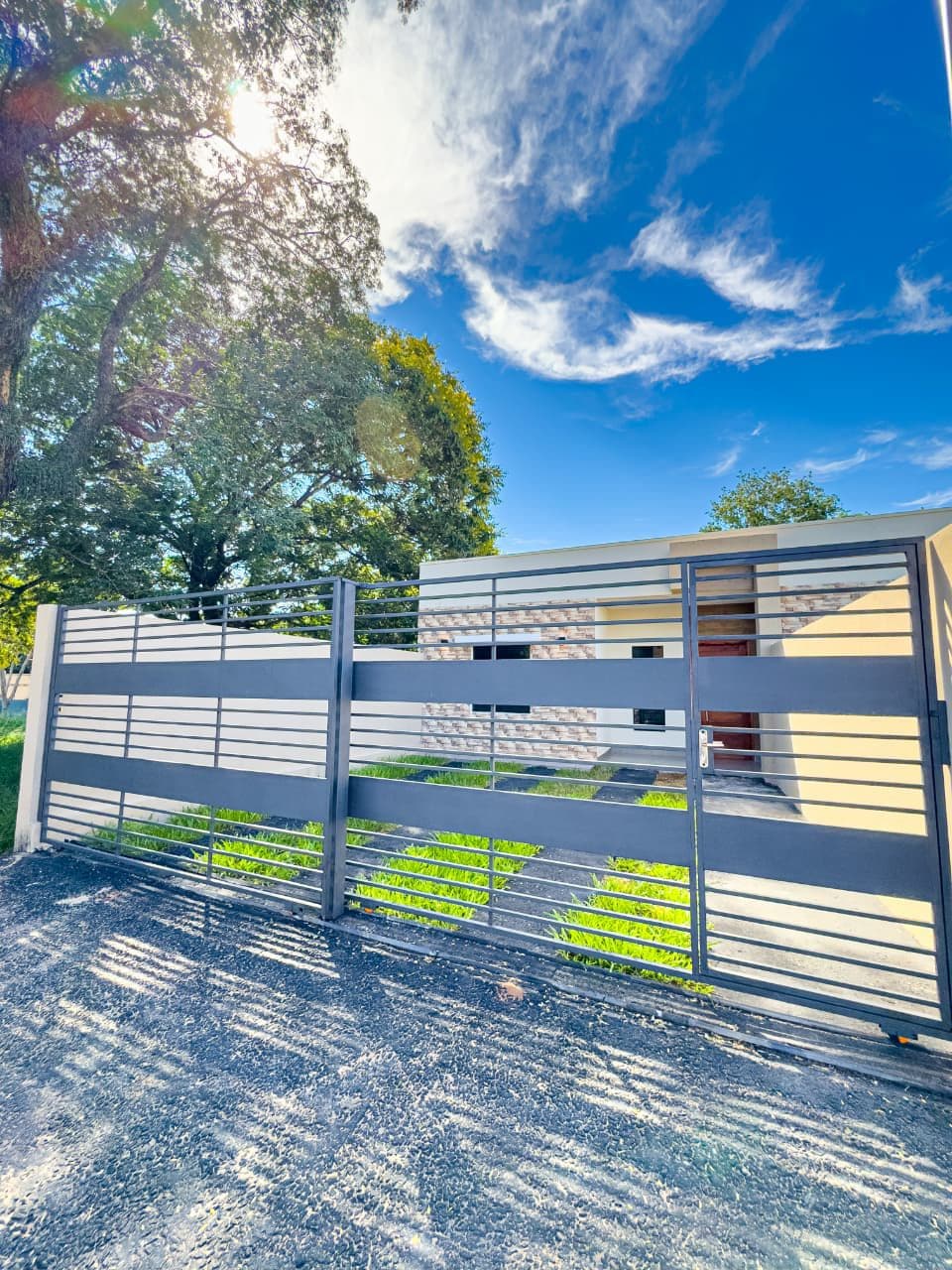 En venta Casa a estrenar en Lambaré 3 Hb