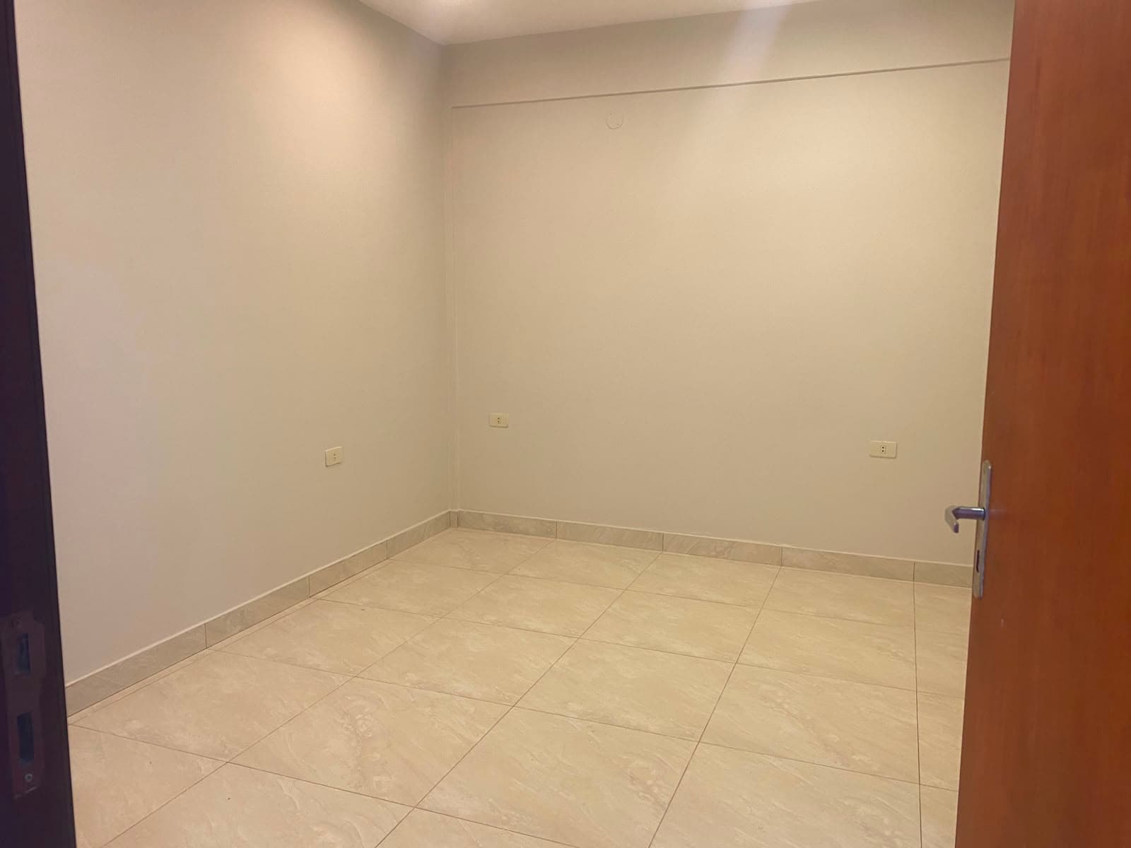 Hermoso Departamento en San Lorenzo, foto 2